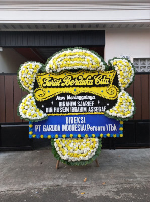 Papan Bunga Duka di Cigentur